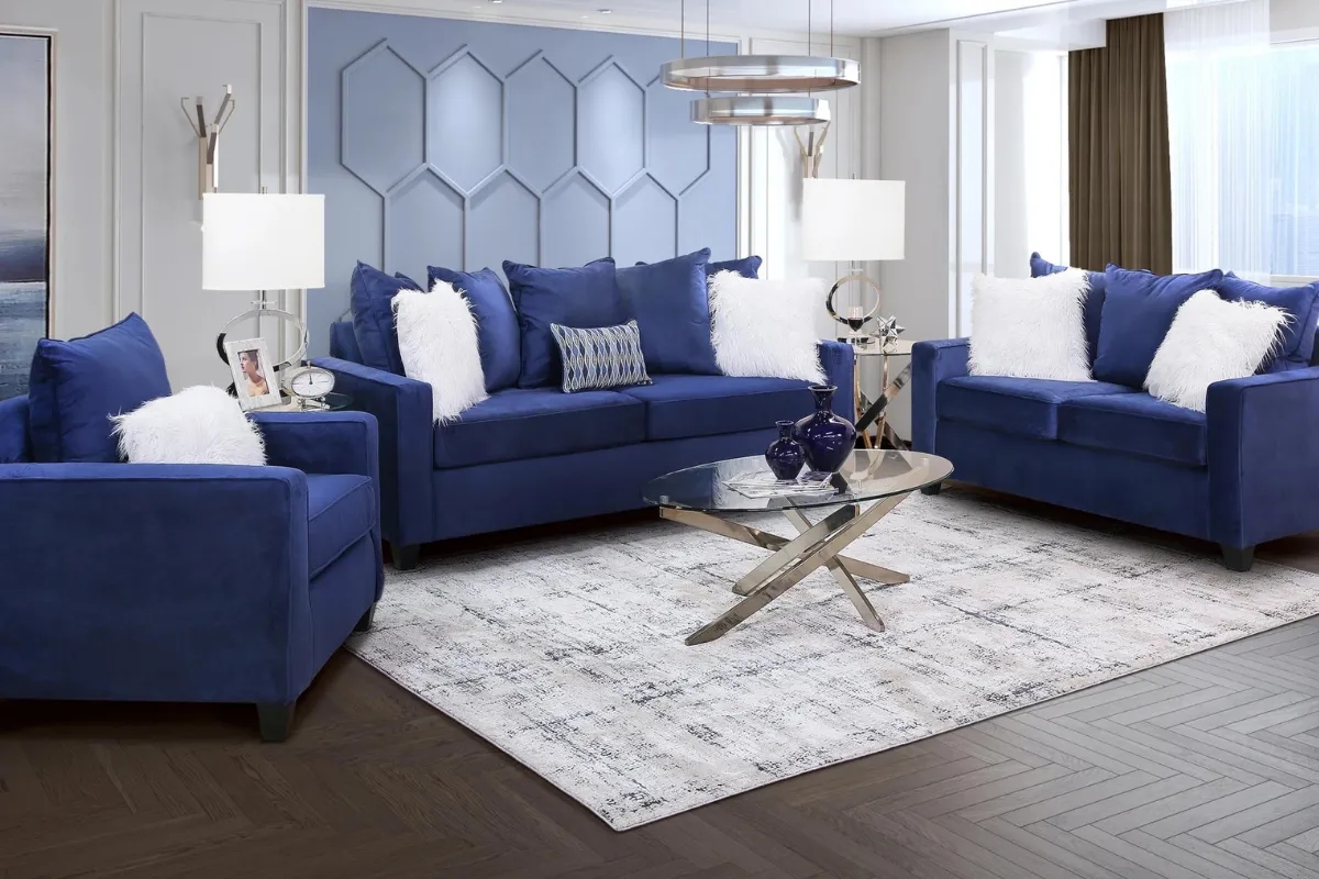 Jakie zasłony do granatowej kanapy? Odkryj najlepsze połączenia kolorów